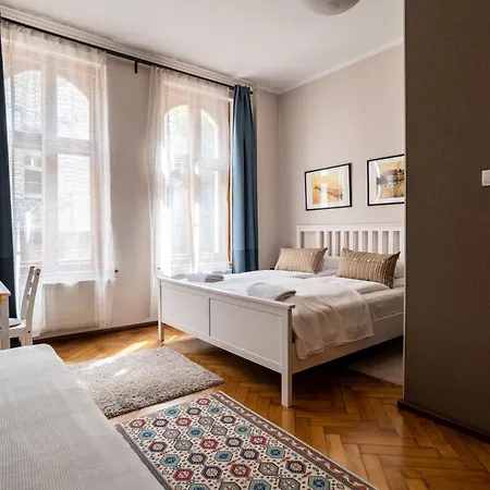 Unikalny Z 2 Sypialniami Oraz Parkingiem Victus By Renters 公寓